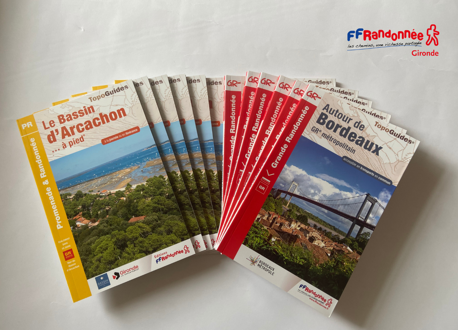 couverture-carrousel-topoguide-bassin-arcachon-bordeaux-metropole